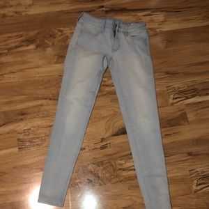 American Eagle super stretchy jeans